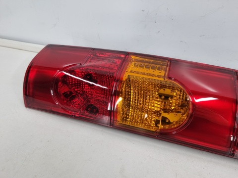 Lampa Renault Kangoo I LIFT 2003-2008r. lewa tylna NA KLAPĘ OTWIERANĄ DO GÓRY NOWA m611249