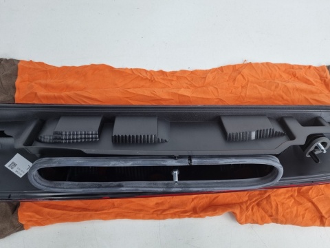 Lampa Renault Kangoo I LIFT 2003-2008r. lewa tylna NA KLAPĘ OTWIERANĄ DO GÓRY NOWA m611249