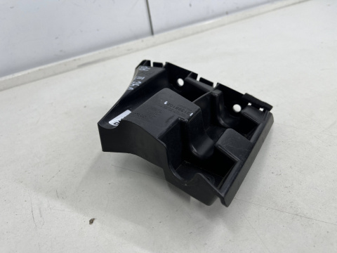 Ślizg Volvo V40 II 12-19r. prawe przednie mocowanie zderzaka wspornik 31395102