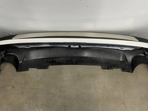 Zderzak tylny Mazda CX-30 CX 30 19r.- tył listwa 4XPDC DHG9-50221