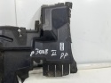 Osłona chłodnicy Peugeot 3008 II 5008 II 16-20r. prawa kierownica powietrza pasa przedniego 9813328780
