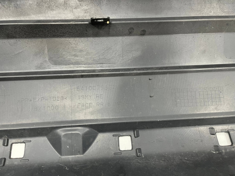 Zderzak tylny Mitsubishi Outlander 3 III 15-18r. Lift tył 6410C798ZZ