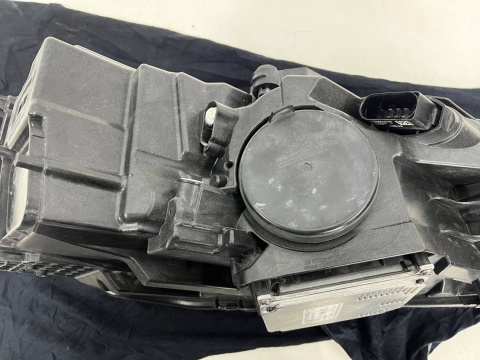 Lampa reflektor Skoda Fabia III LIFT 18-22r. FULL LED lewa przednia IDEALNA ORYGINALNA 6v1941015f