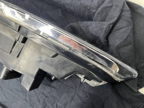 Lampa reflektor Porsche Cayenne II 7p przedlift 10-14r. lewy przedni halogen LED DRL kierunkowskaz 7p5941181b