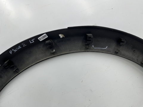 Listwa Peugeot 3008 II lewy tylny rant nadkola błotnika zderzaka nakładka 16r.- 9825289577