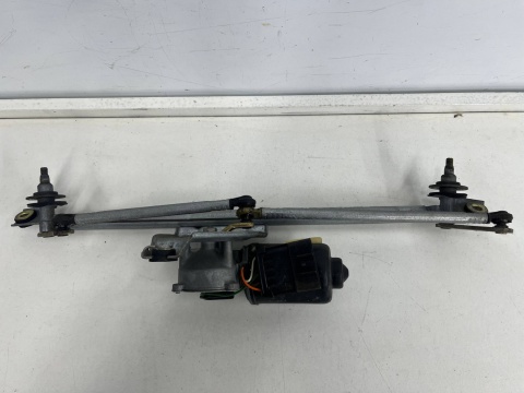 Mechanizm wycieraczek Opel Corsa B 93-00r. przedni silniczek 22107719