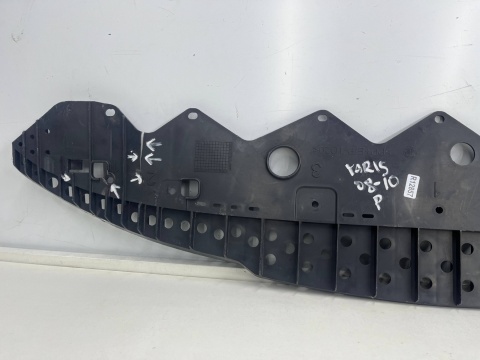 Osłona pod zderzak Toyota Yaris II LIFT 09-11r. przednia osłona płyta dolna podwozia 52618-0d020