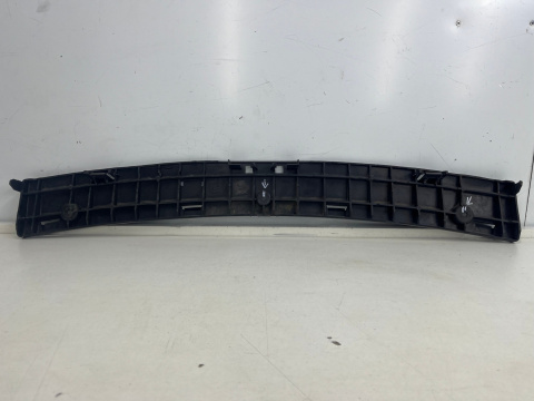 Ślizg Renault Laguna III KOMBI 07-15r. środkowe tylne mocowanie zderzaka wspornik 850320002r