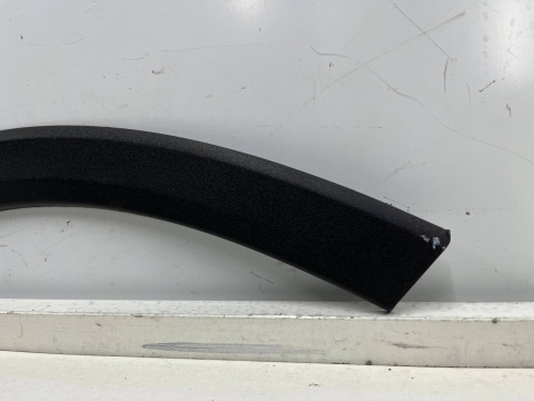 Listwa Seat Ateca 16r.- nakładka prawego tylnego błotnika i drzwi komplet 575854990 575854970