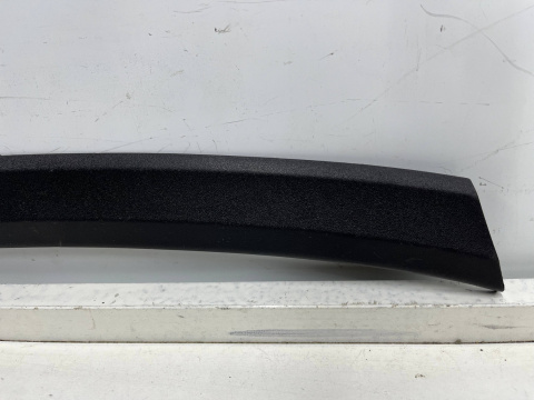 Listwa Seat Ateca 16r.- nakładka prawego tylnego błotnika i drzwi komplet 575854990 575854970