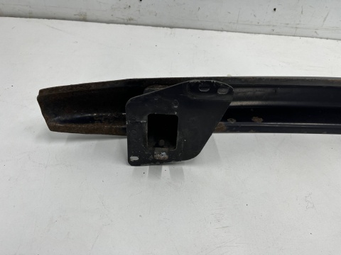 Belka zderzaka VW Golf 4 IV 3d 5d kombi Seat Leon I 97-06r. tylne wzmocnienie pasa 1j5807305