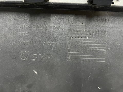 Zderzak tylny VW T-Roc T Roc R-Line R Line 17-21r. tył 4XPDC 2GA807521H