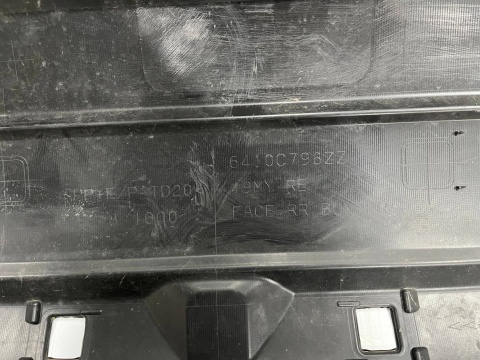 Zderzak tylny Mitsubishi Outlander III 15-18r. LIFT tył 6410C798ZZ