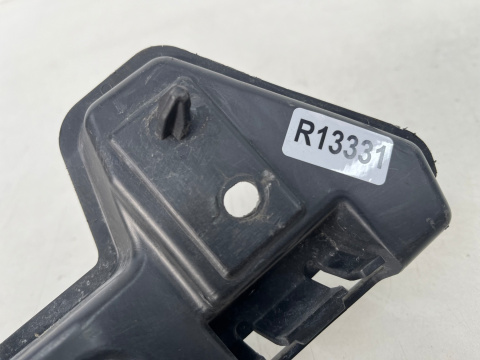 Ślizg Renault Master 3 III Movano B 10-19r. prawe przednie mocowanie zderzaka wspornik 960160002r