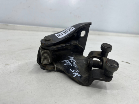 Zawias drzwi Citroen Nemo Bipper Fiorino Qubo 07-17r. rolka wózek środkowy prawy drzwi bocznych przesuwnych