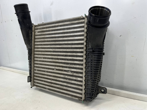 Chłodnica intercoolera Porsche Panamera II 971 4s 2.9 V6 T prawy intercooler oryginał 971145804h