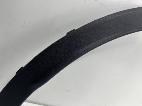 Listwa Polestar II 2 20r.- prawy tylny rant nadkola błotnika nakładka 31672604