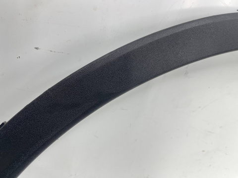 Listwa Polestar II 2 20r.- prawy tylny rant nadkola błotnika nakładka 31672604