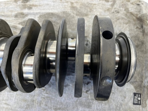 Wał korbowy Renault Espace 4 IV Laguna 2 II VelSatis 3.0 DCI diesel 068587