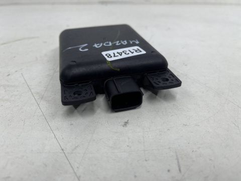 Radar Mazda 2 II DJ 2014r.- sensor czujnik martwego pola da6a-67y80e