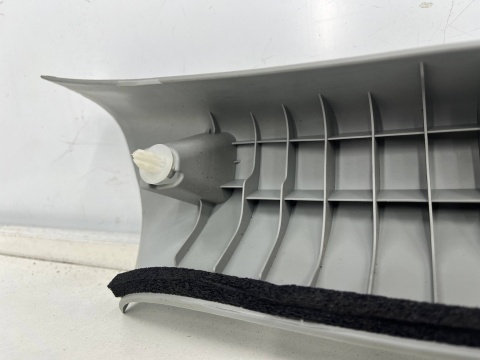 Plastik Mitsubishi ASX I 10-22r. lewa osłona słupka szyby przedniej 7210a181 7210a183