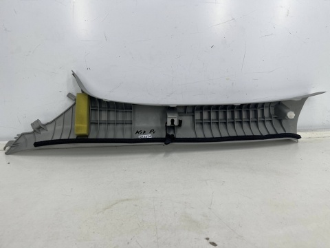 Plastik Mitsubishi ASX I 10-22r. prawa osłona słupka szyby przedniej 7210a182 7210a184