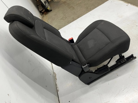 Fotele Ford S-Max I MK1 06-14r. tylny środkowy 2 rząd kanapa 7 osobowy