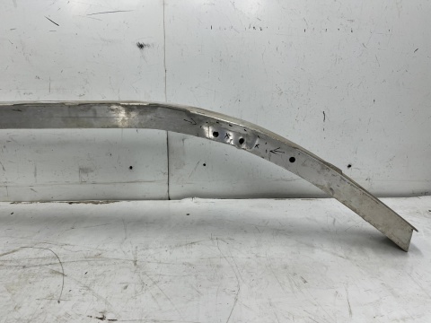 Belka zderzaka Mercedes w213 16-20r. przednia wzmocnienie passa uszkodzone a2136200130