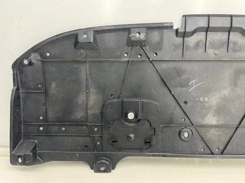 Osłona podwozia Mazda 3 III BM 13-18r. osłona dolna silnika zderzaka bjs756112