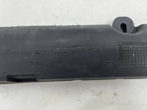 Pianka Audi Q8 e-tron 18r.- absorber styropian izolator pasa przedniego KOMPLET 4KE807914B 4KE807912a