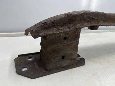 Belka zderzaka Ford S-Max MK1 Mondeo MK4 sedan kombi tylne wzmocnienie pasa