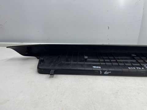 Listwa zderzaka Mercedes X-Class w470 17-20r. stopień nakładka tylna próg bagażnika 850655xaoa