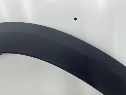 Listwa Dacia Duster I 10-17r. prawy przedni rant nadkola błotnika nakładka 8201653108 960169632