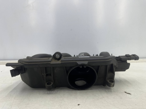 Kolektor ssący Renault Scenic 1 I 1.4 16v 96-03r. benzyna