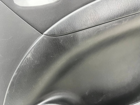 Tapicerka Hyundai Matrix 01-10r. boczek drzwi prawy tylny 83320-17010