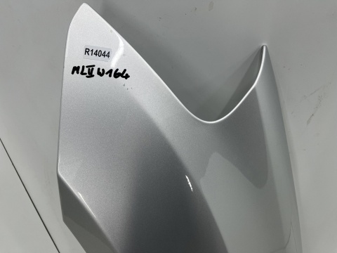 Błotnik Mercedes ML II 2 W164 05-11r. lewy przedni lewy przód 