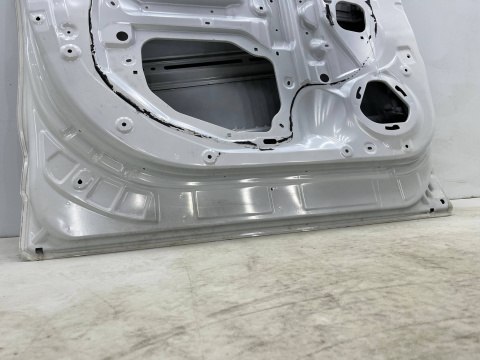 Drzwi Mitsubishi Eclipse Cross 18r.- lewe przednie lewy przód listwa