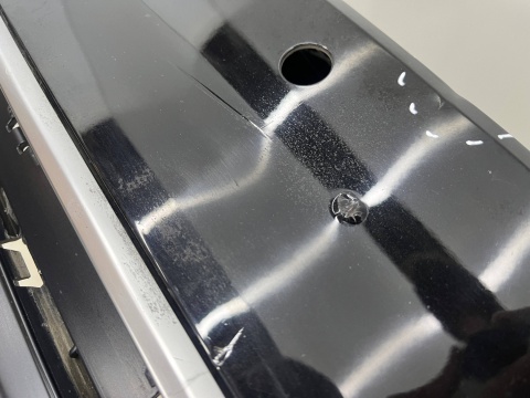 Zderzak tylny Audi A4 B9 19r.- tył Kombi Lift 6XPDC 8W9807511