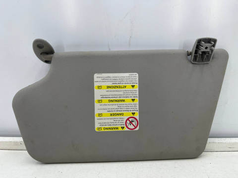 Daszek Mazda 2 II DY 02-07r. prawy przeciwsłonecznik pasażera OSŁONA SŁONECZNA