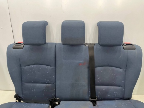 Fotele Mazda 2 I DY 02-07r. kanapa tylna KOMPLET do wyczyszczenia DG4