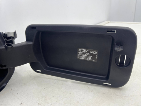 Klapka wlewu paliwa BMW 5 G30 M5 F90 SEDAN 17-20r. NIE PRZEBITA 738793