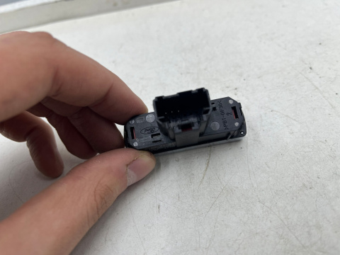 Włącznik świateł awaryjnych Ford S-Max MK1 Galaxy MK2 Mondeo MK4 06-14r. przycisk bs7t-13a350-aa