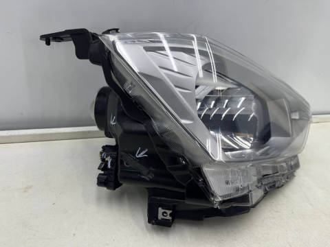 Lampa reflektor Isuzu D-Max Dmax 3 III 20r.- PRAWA przednia zwykła H4 ORYGINALNA prawy przód 898328-7875