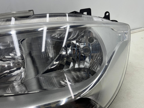 Lampa reflektor Mercedes Sprinter III w907 w910 2018r.- LEWA przednia zwykła H7 H15 a9109060000