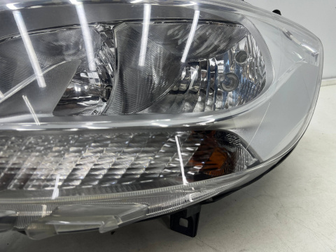 Lampa reflektor Mercedes Sprinter III w907 w910 2018r.- LEWA przednia zwykła H7 H15 a9109060000