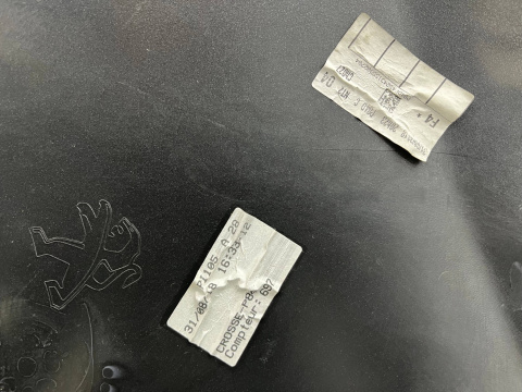 Zderzak tylny Peugeot 3008 II 2 16-24r. tył 6XPDC 9811865077