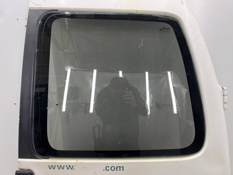 Drzwi Peugeot Partner Citroen Berlingo I 1 96-10r. prawe tylne prawy tył 