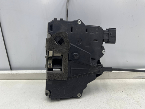Zamek drzwi Opel Meriva B 10-17r. LEWY przedni przód 6 PIN linka strona kierowcy 13258277
