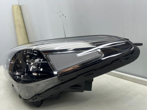 Lampa reflektor Hyundai Tucson 3 III 15-18r. LEWA przednia LED lewy przód 92101-d7200