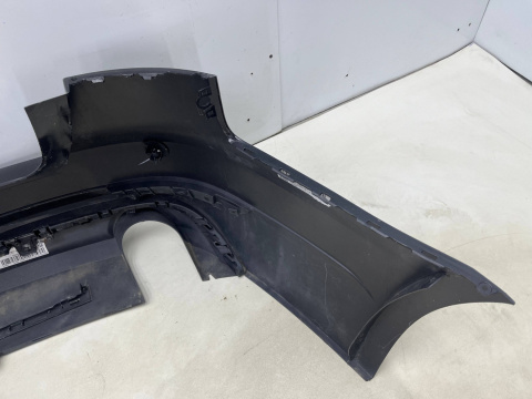 Zderzak tylny Audi A4 B9 8W9 15-19r. Kombi przedlift tył 4XPDC 8W9807511J